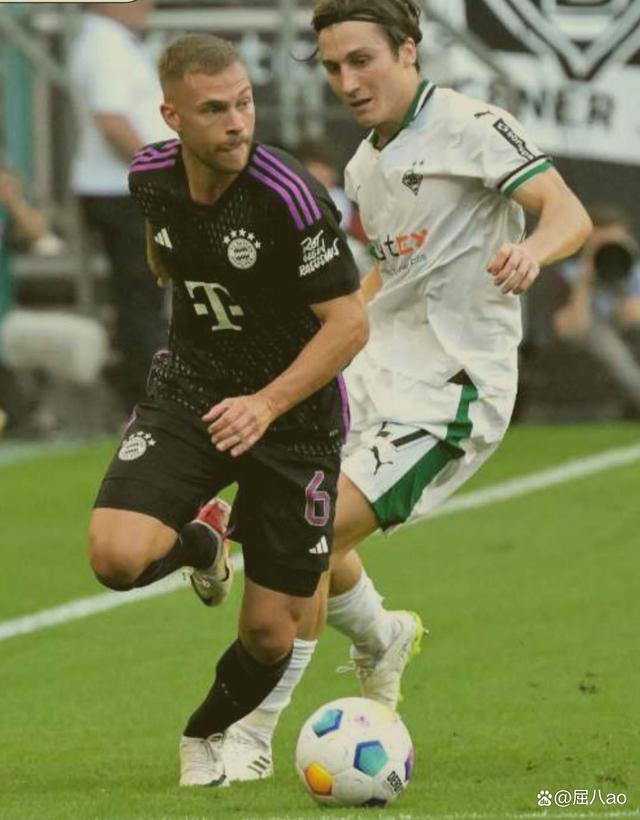 球员们在激烈比拼中展现出色的技术与意志