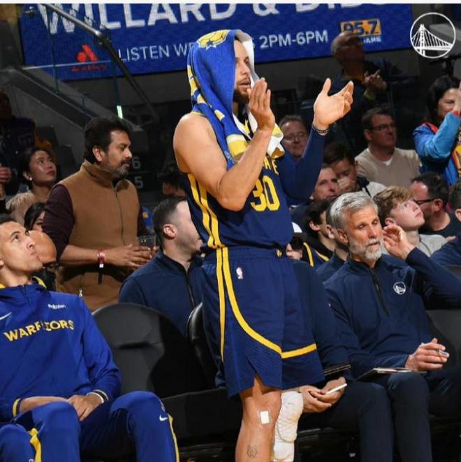 热火球星三分绝杀，全场观众热烈欢呼，需要日本这个.